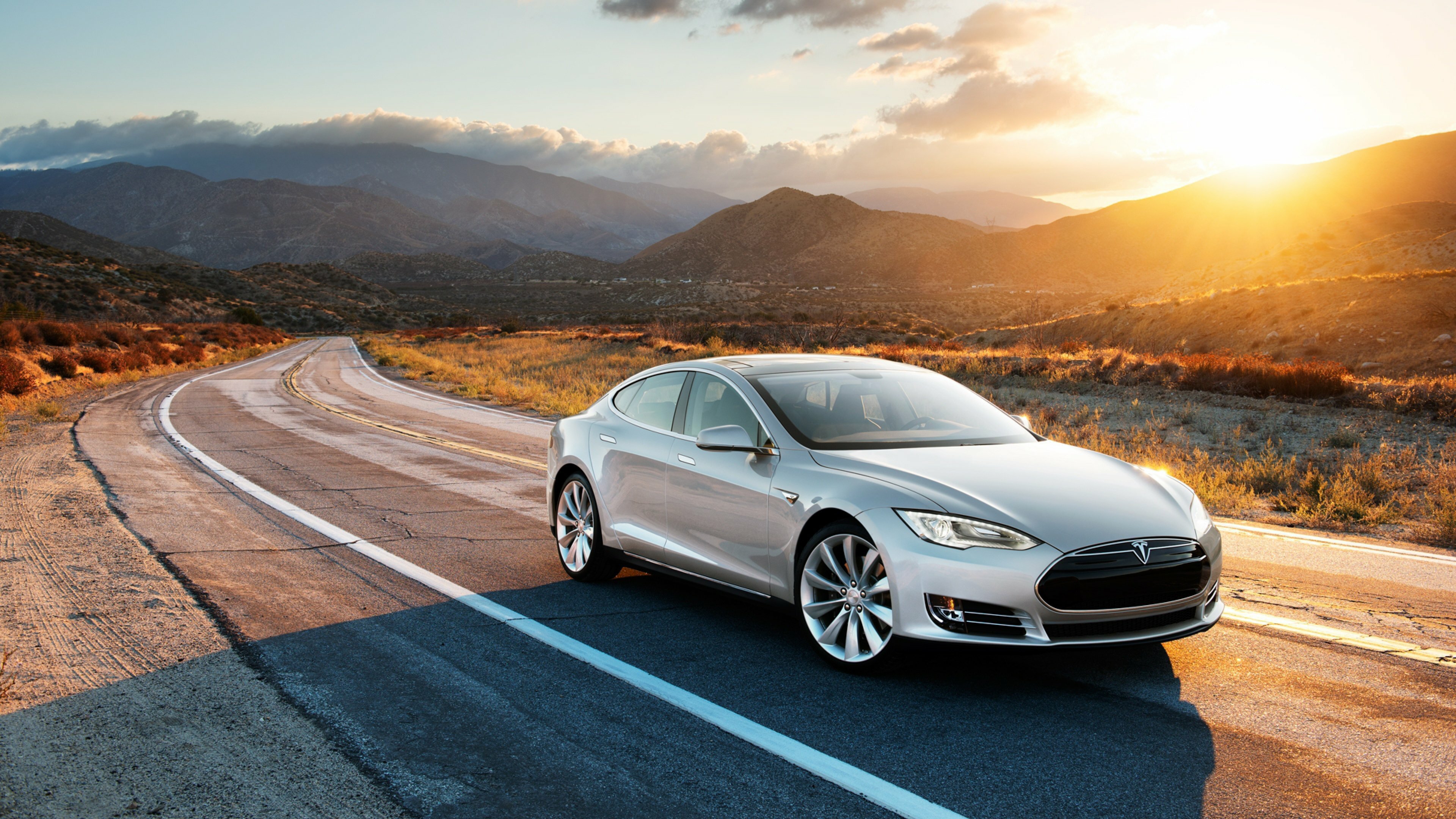 tesla_model_s_tesla_model_s_gray_79777_3840x2160